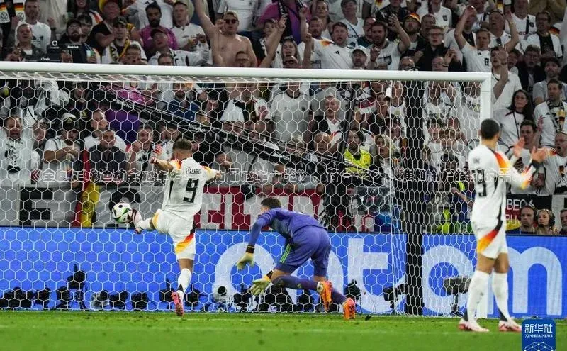 凯时k8国际官网下载百度手机助手《全国足球运动会冠军名单：历届冠军一览》，符合 SEO 标准和用户搜索的需求。