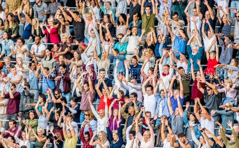 荣耀的象征：运动赛事中那些令人瞩目的奖杯